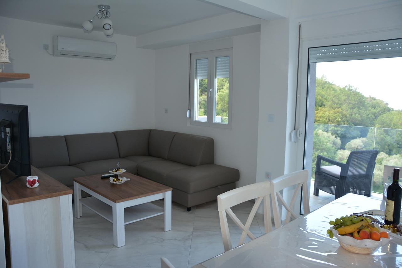 Apartments Djedovic 2 Petrovac Exteriér fotografie