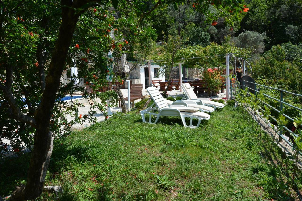 Apartments Djedovic 2 Petrovac Exteriér fotografie